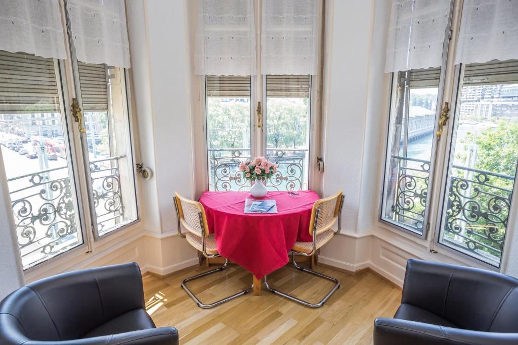 Hotel Des Tourelles Geneva Room photo