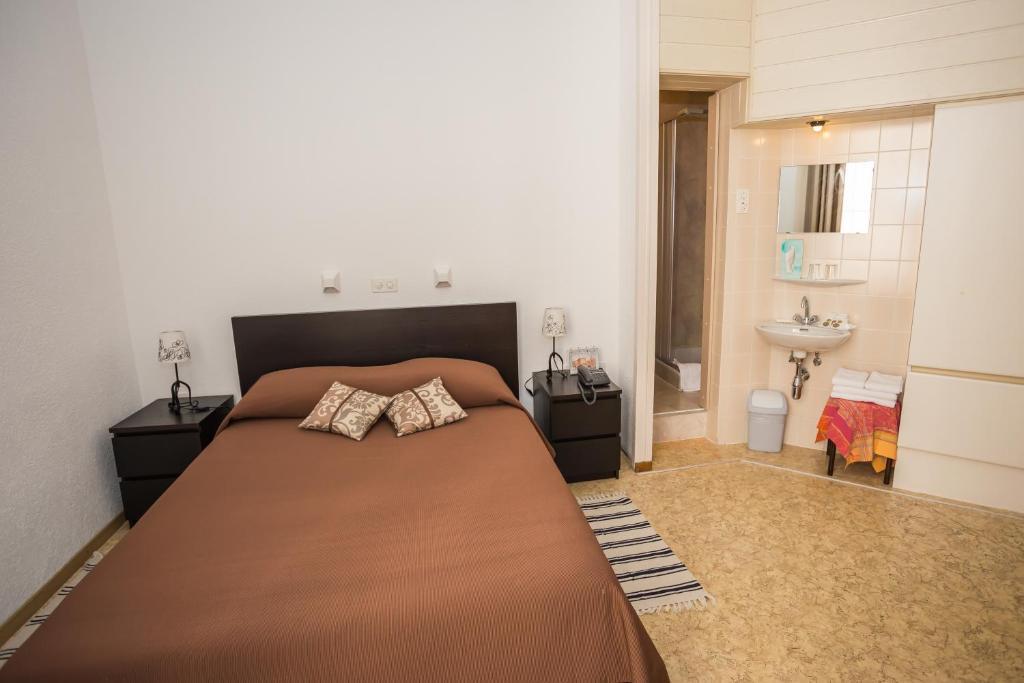 Hotel Des Tourelles Geneva Room photo